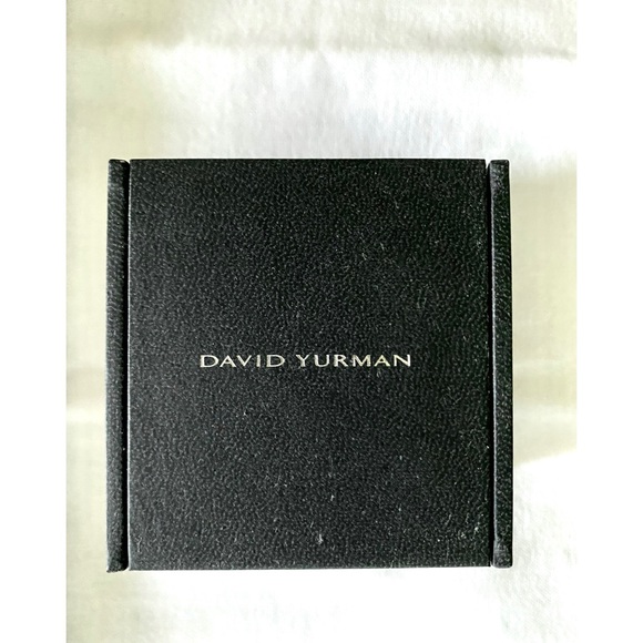 David Yurman Open Heart Diamond and Sterling Silver Ring - Picture 4 of 4